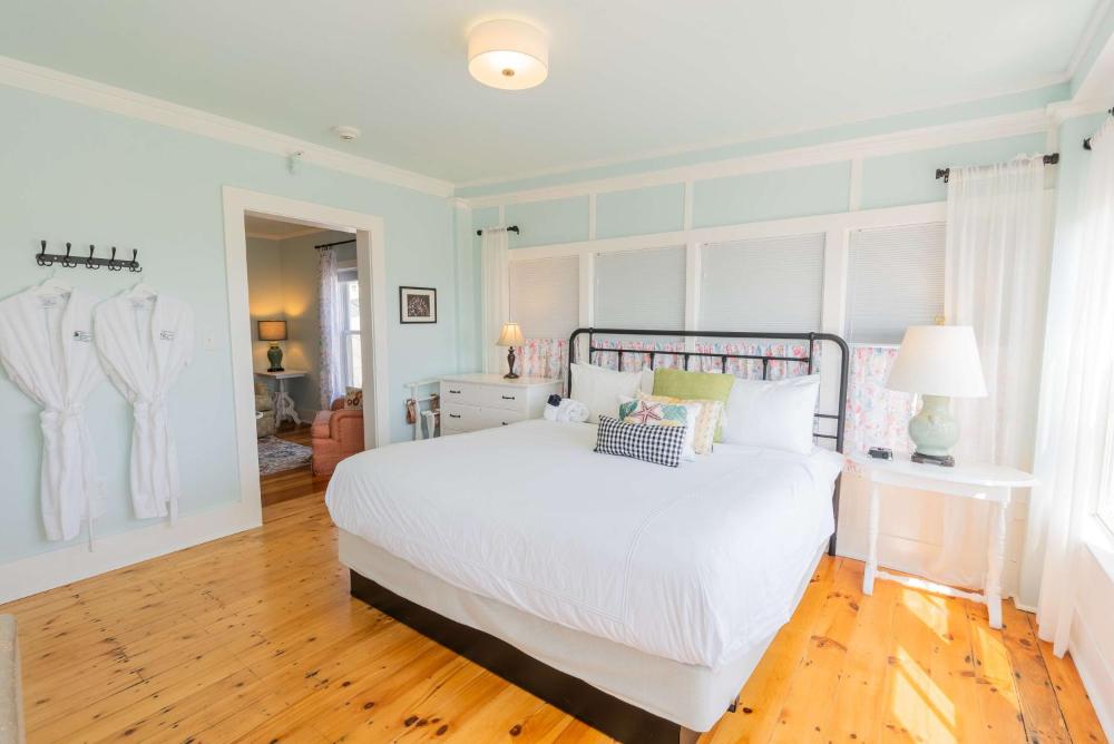 Ocean House Boutique Hotel & Motel